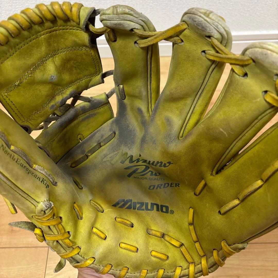 土手ラン　ミズノプロ硬式グローブオーダーピッチャー用