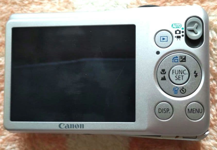 Canon IXY200F コンパクトデジタルカメラ　シルバー