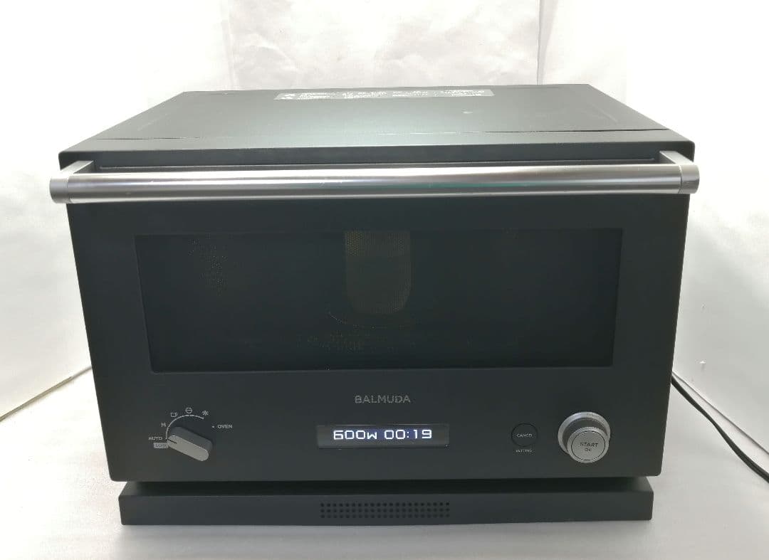 22年製 バルミューダデザイン　オーブンレンジ ブラック　　017