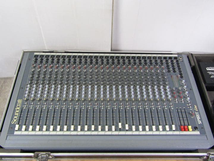 Soundcraft SPIRIT Live ミキサー サウンドクラフト