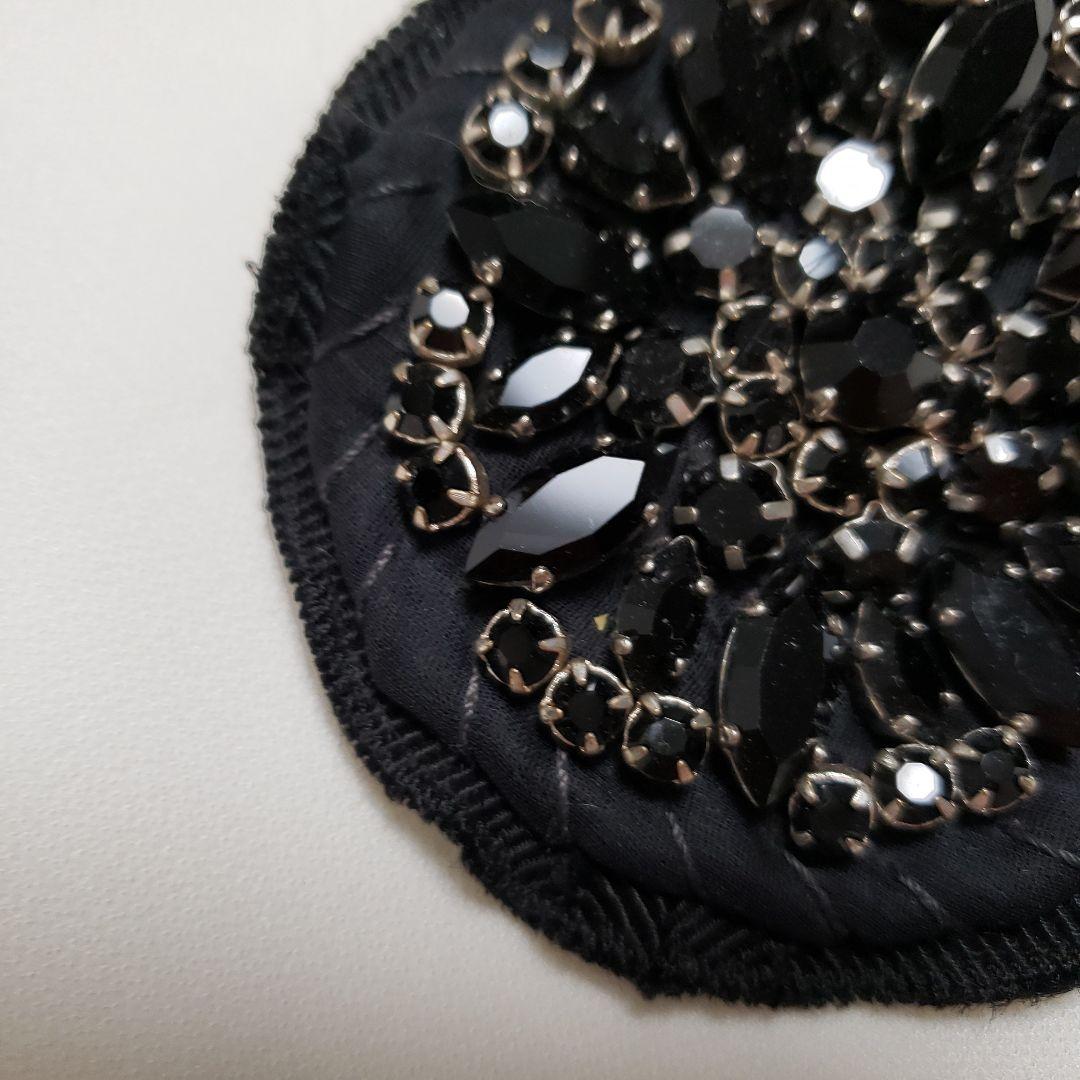 PRADAプラダビジューブローチ