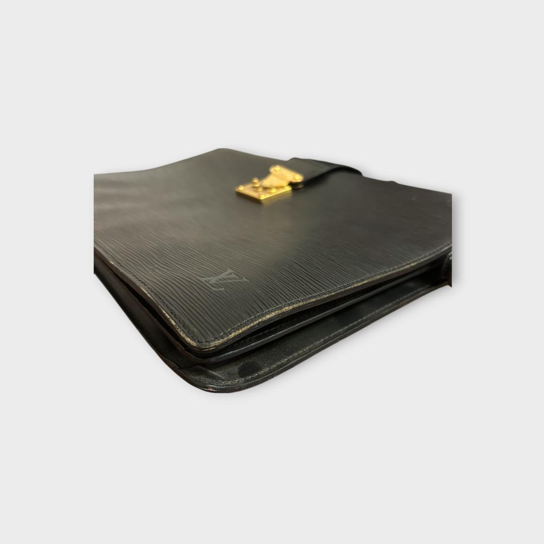 ルイヴィトン M53305 セルヴィエットフェルモワール ビジネスバッグ エピ