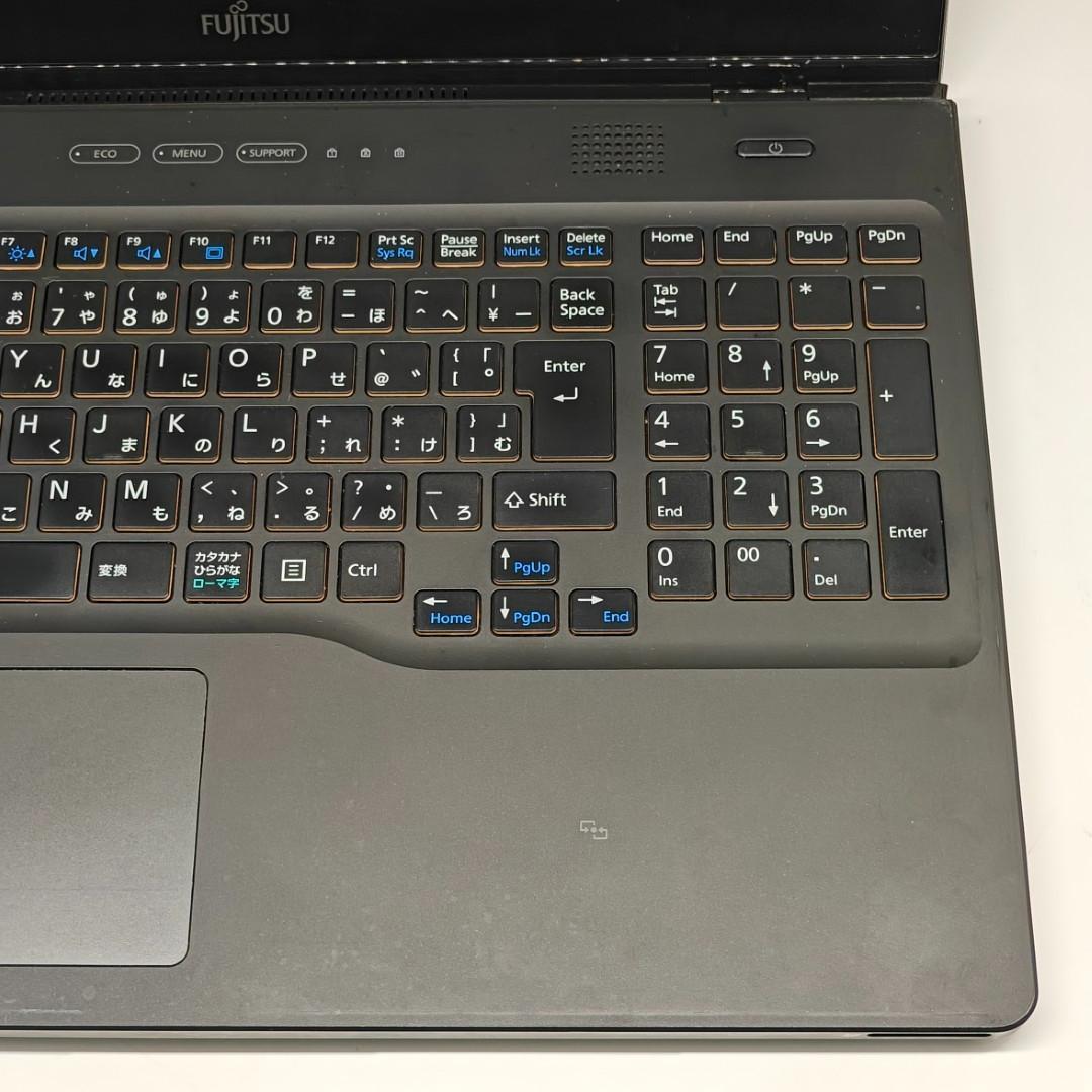 【富士通】AH77 高速i7 SSD256GB 8GB ブラック ノートPC