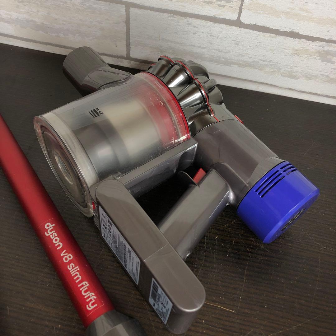 dyson v8 slim fluffy 掃除機
