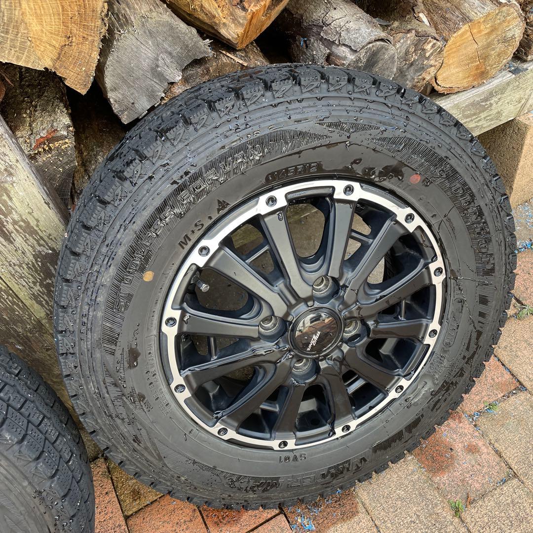 タイヤホイール１２インチ　(アトレーRS ) 軽トラ用　２本