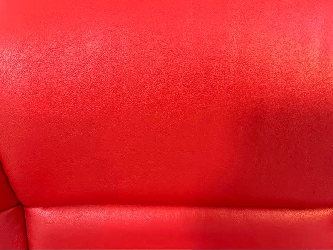 【美品・最終値下げ・送料込み】本革ソファ　1人掛け　おしゃれ　赤　ローソファ