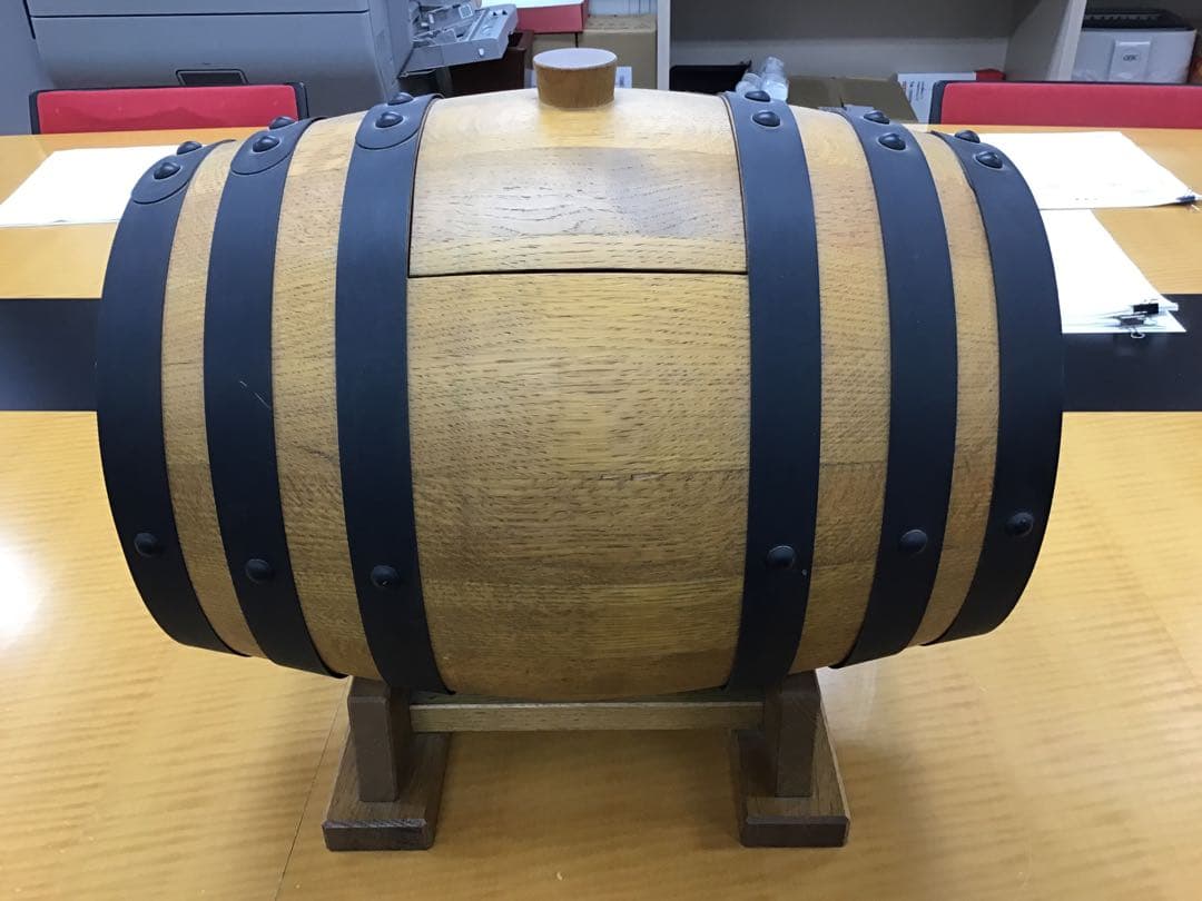 とっくん　樽　インテリア