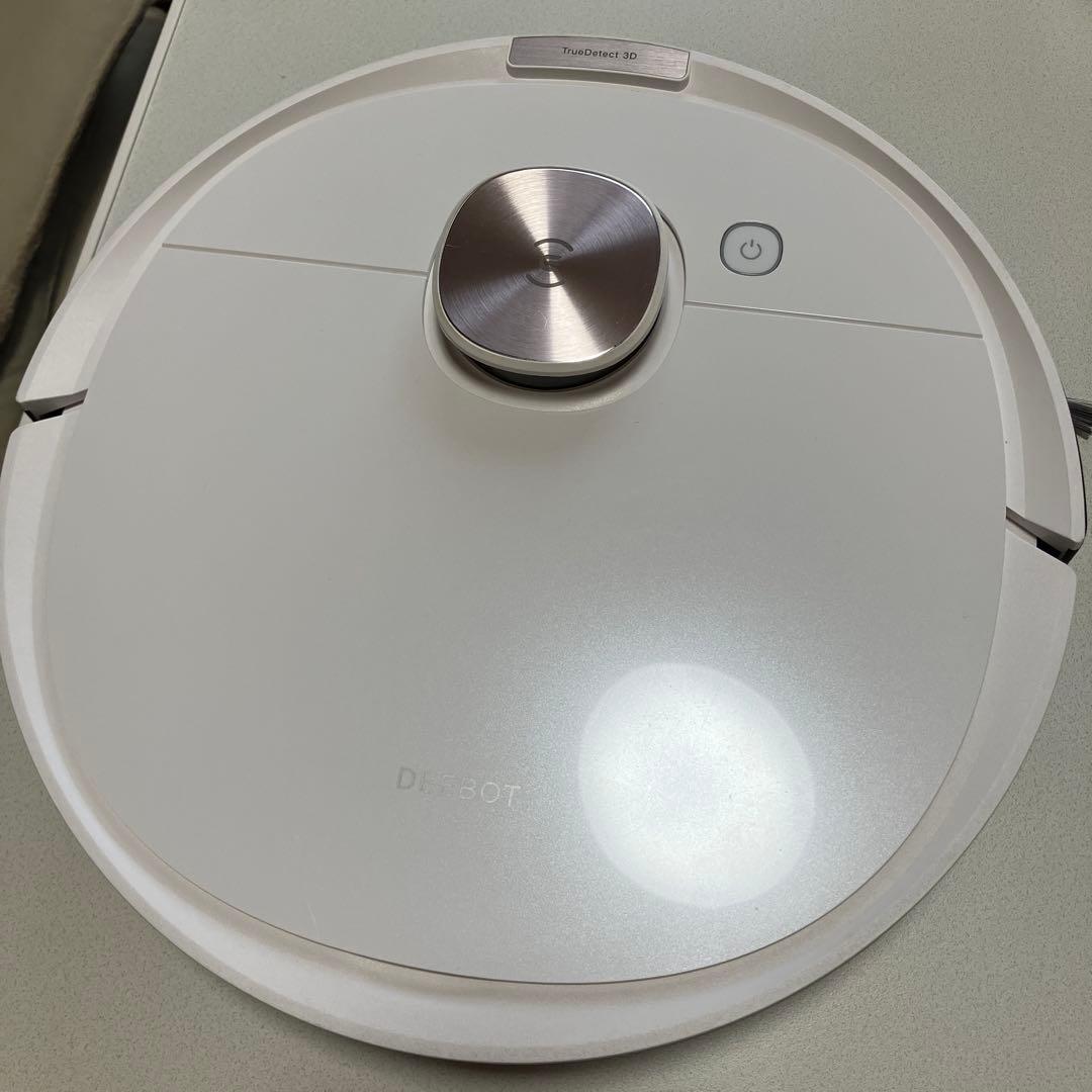 ECOVACS DEEBOT OZMO T8 ロボット掃除機本体＋アクセサリー