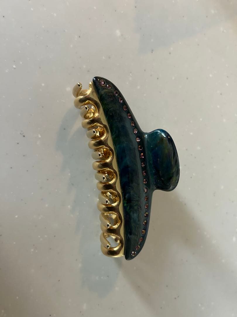 最終価格22日まで　acca（アッカ）クリップLスワロフスキー付き