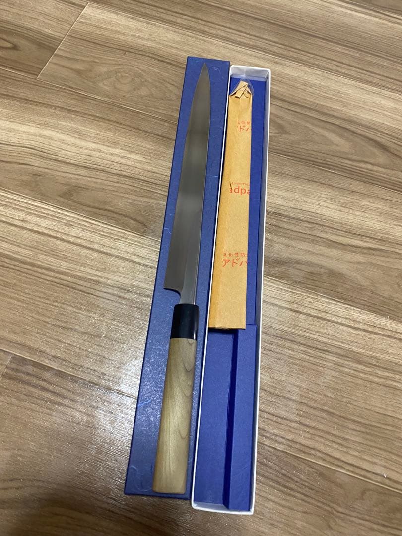 FROM JAPAN公式アカウント01重房　柳刃包丁　尺　地肌見えます