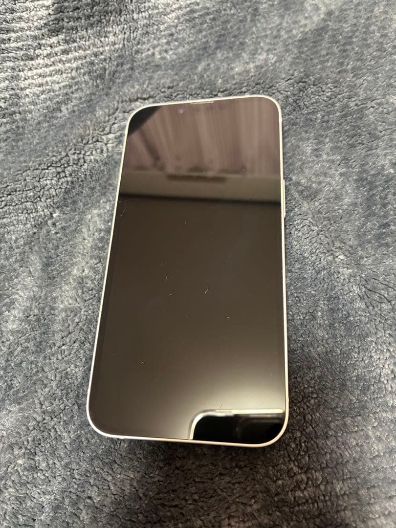 Apple iPhone 14 128GB ホワイト 本体とケーブル※値下不可※