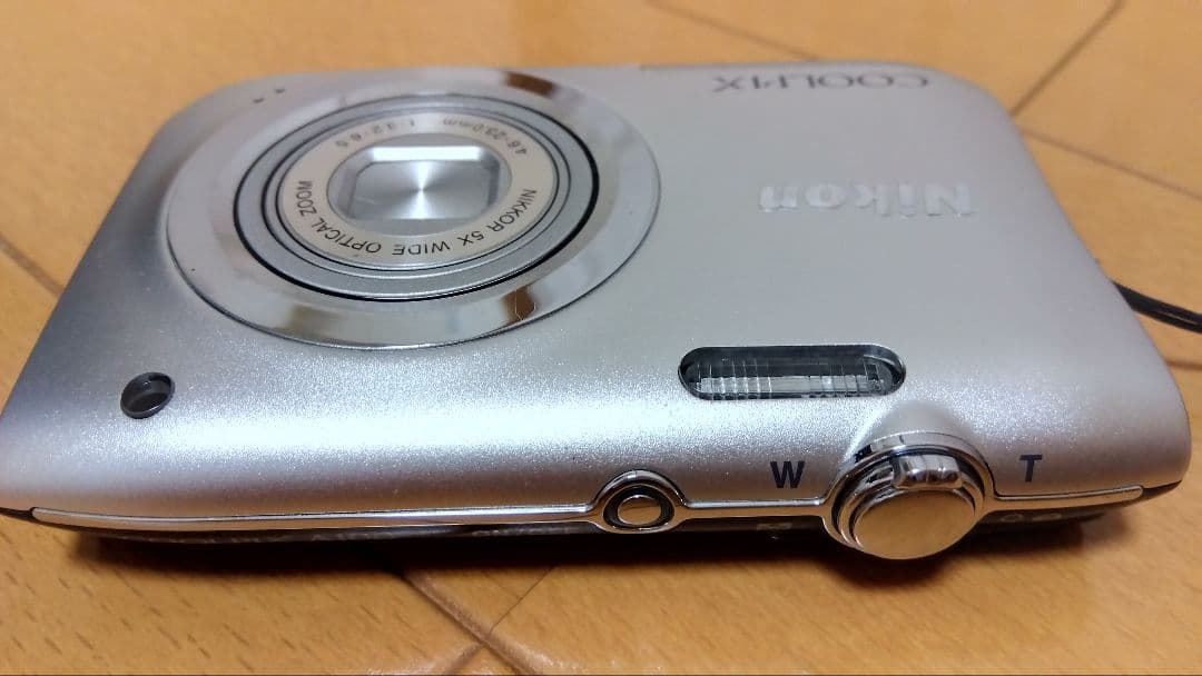 Nikon COOLPIX A100 シルバー