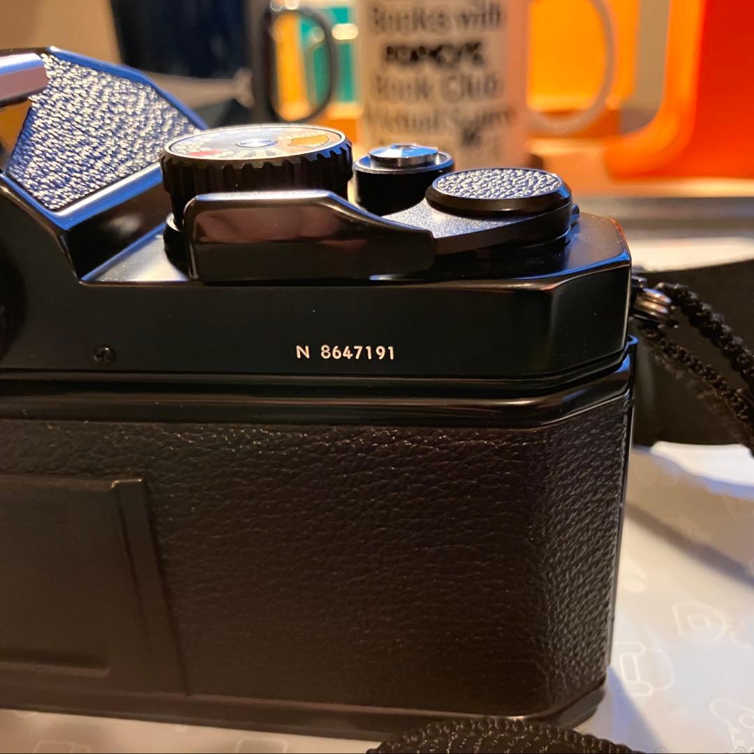 Nikon ニコン New FM2 ブラック フィルムカメラ レンズ付属