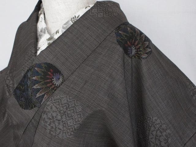 未着用に近い！純泥染＊７マルキ＊本場奄美大島紬＊着物＊横幅大＊１５２ｃｍ＊裄６６