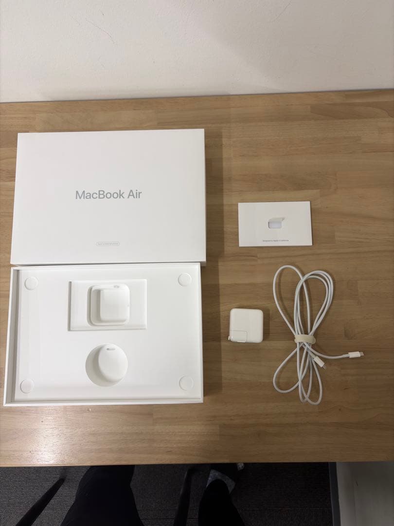 【極美品】MacBook Air 13インチ 2019 8GB 256GB