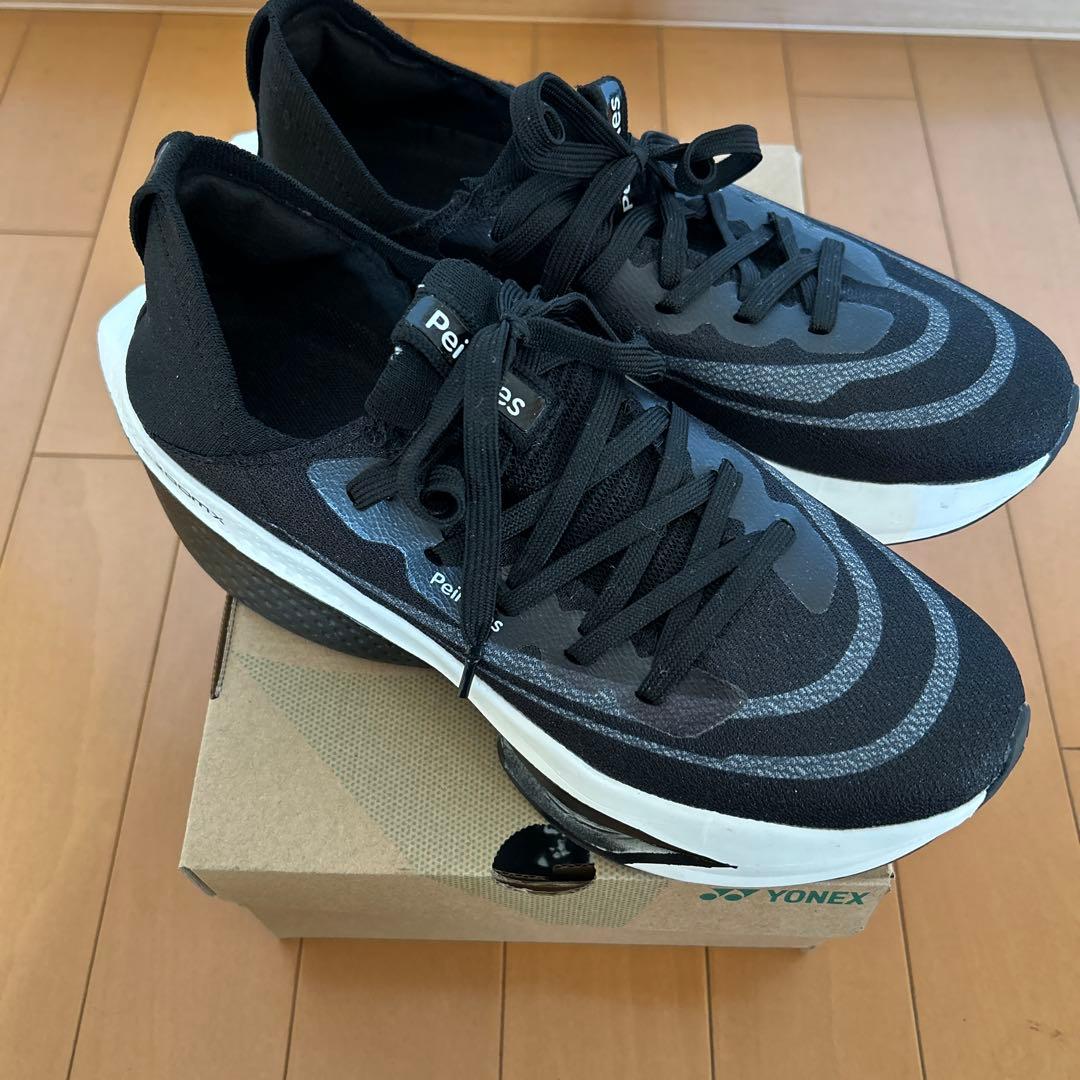 Yonex Power Cushion スパイクシューズ ブラック