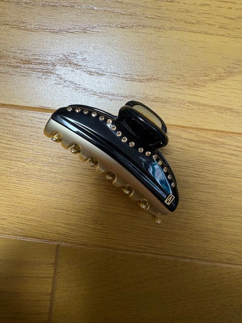 アレクサンドルドゥパリ　VENDOME ヘアクリップ