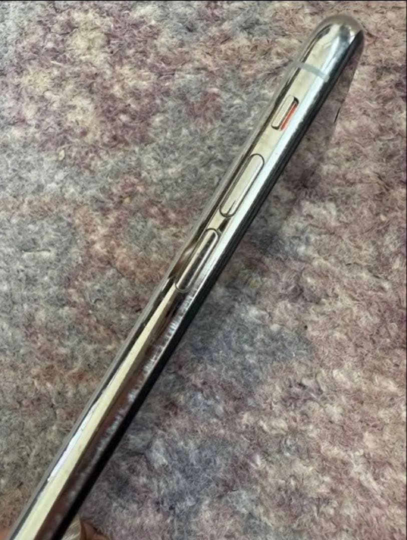 iPhoneX 本体 ホワイト スマホ