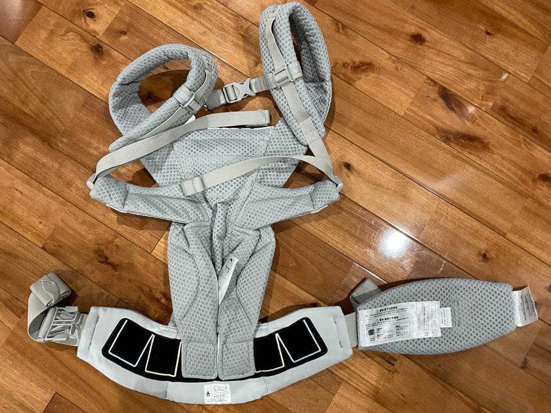 エルゴ　OMNI breeze PEARL GREY