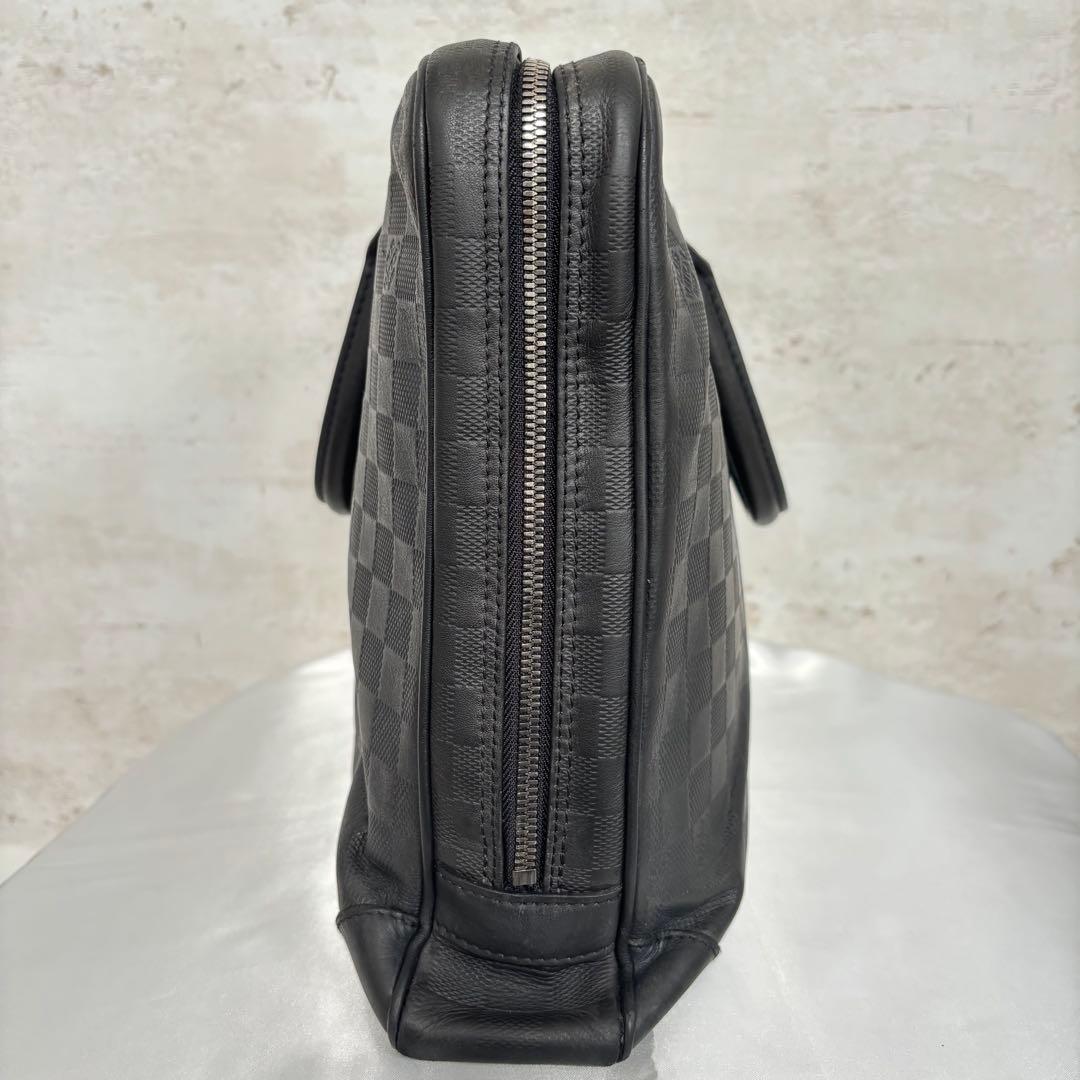 ルイヴィトン ダミエアンフィニ ポルトドキュマン　ヴォワヤージュ ブラック