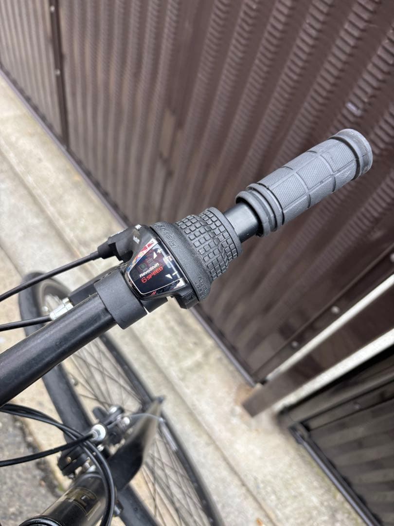 クロスバイク約27インチ　大阪生野区(引き取り)