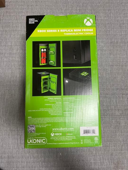 Xbox Series X Mini Fridge ミニ冷蔵庫