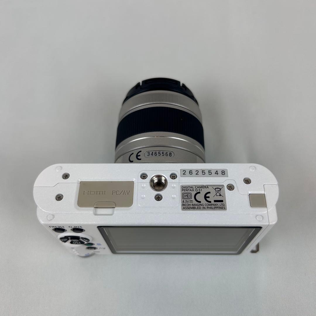 【美品】PENTAX ペンタックス Q-S1 ホワイト ミラーレス一眼