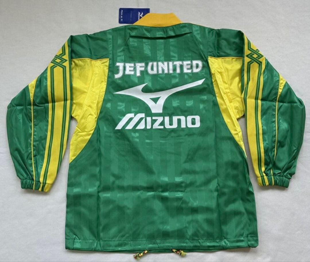 10,800→8,999！ジェフユナイテッド　ピステ　上下セット　サイズ１４０