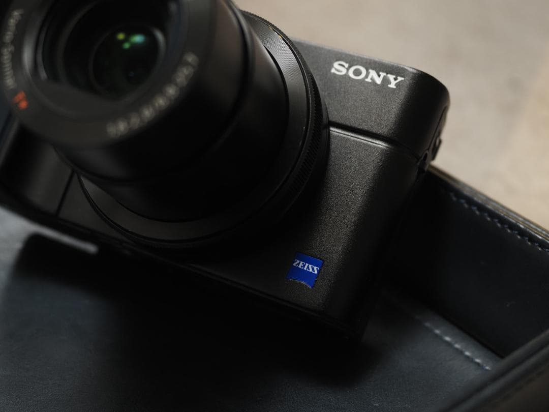 ソニーサイバーショット DSC-RX100M3