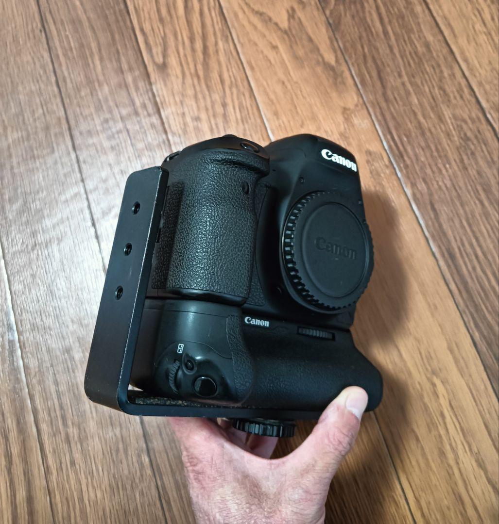 装備多数！！☆Canon EOS 6D Mark2☆SDカードスロットのみ訳あり