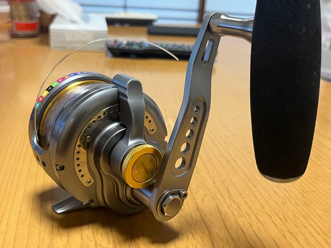 オーシャンフリークス　キャプチャ60hgナロー 右巻き　ガンメタ/ゴールド