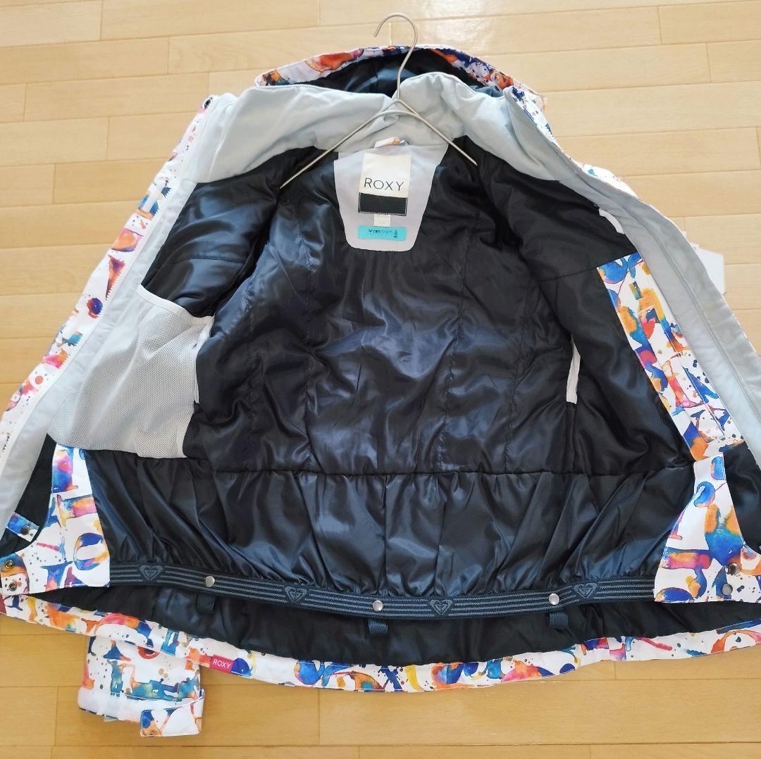 新品タグ付き　Sサイズ　ROXY　スノボウェア　スキーウェア　ロゴ