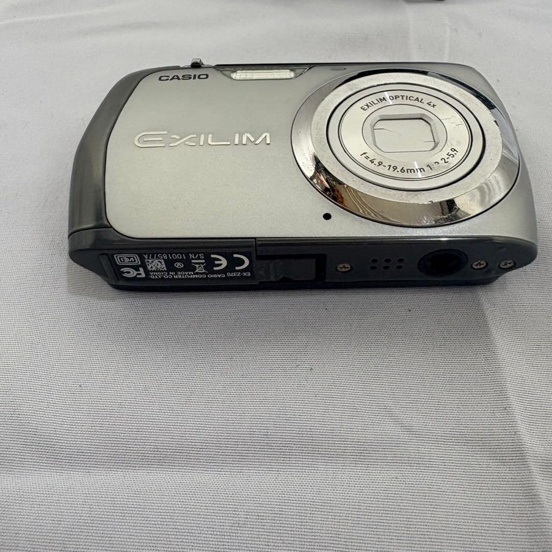 CASIO EXILIM EX-Z370 デジタルカメラ シルバー