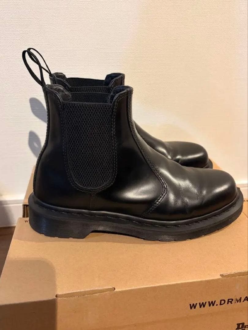 Dr. Martens チェルシーブーツ　MONO UK5