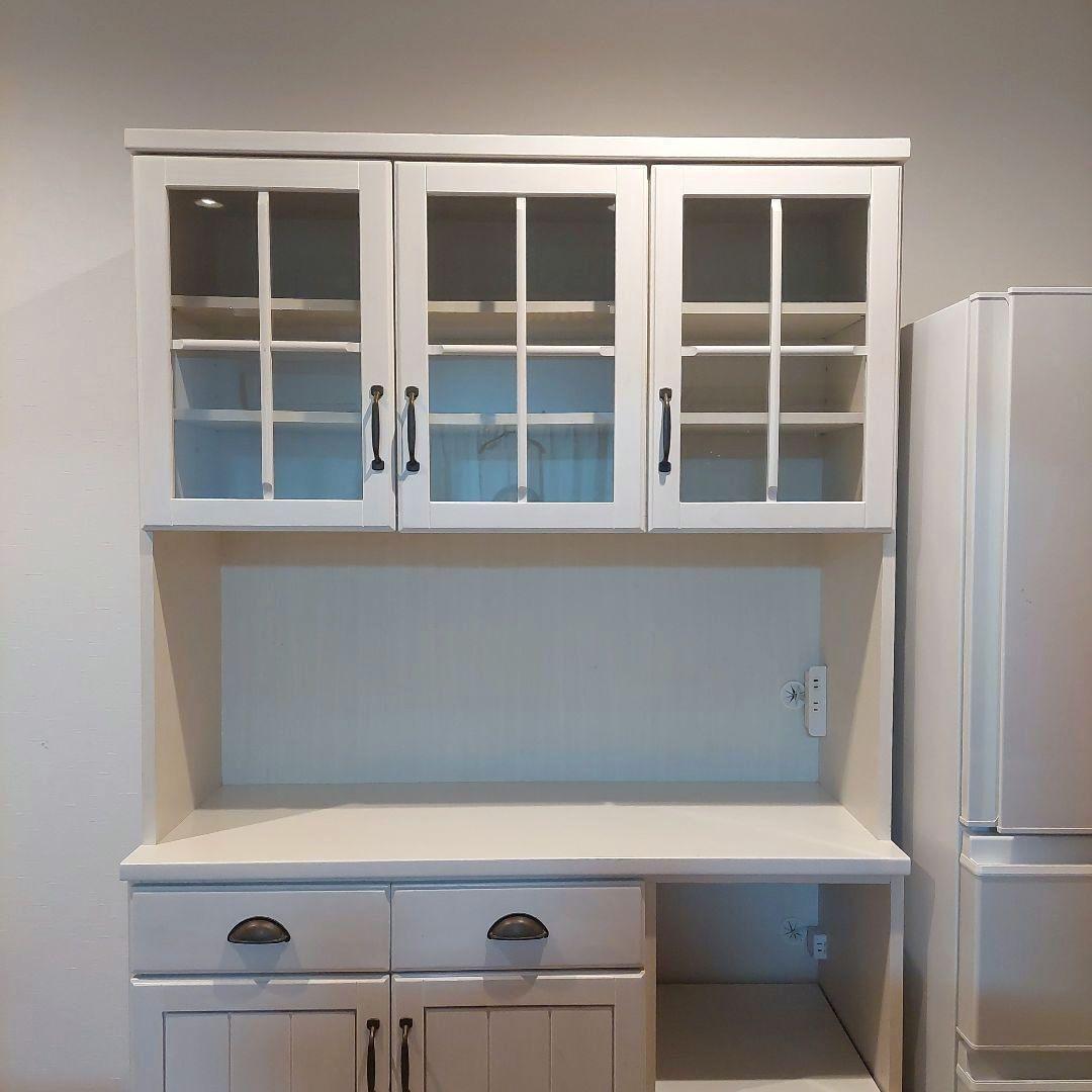 ニトリ　ミランダ　食器棚　キッチンボード