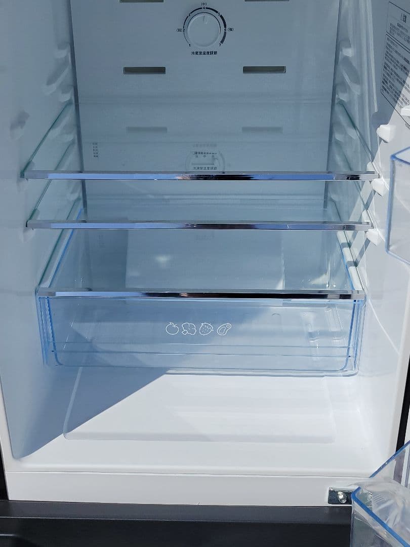 YカズY ハイセンス 冷蔵庫 HR-G13C-BR 135L 2023年製