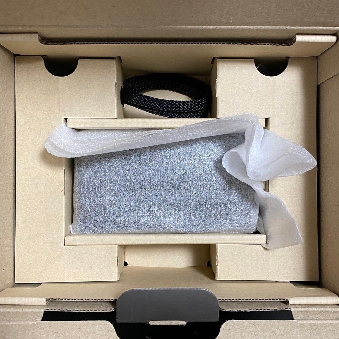 RICOH GRⅢ (新品充電器、ストラップ付)