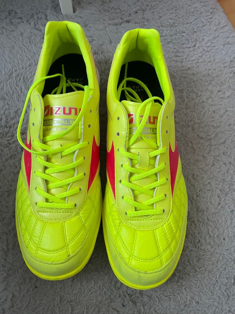 サッカースパイク　ミズノ　モレリア2JAPAN 限定カラー