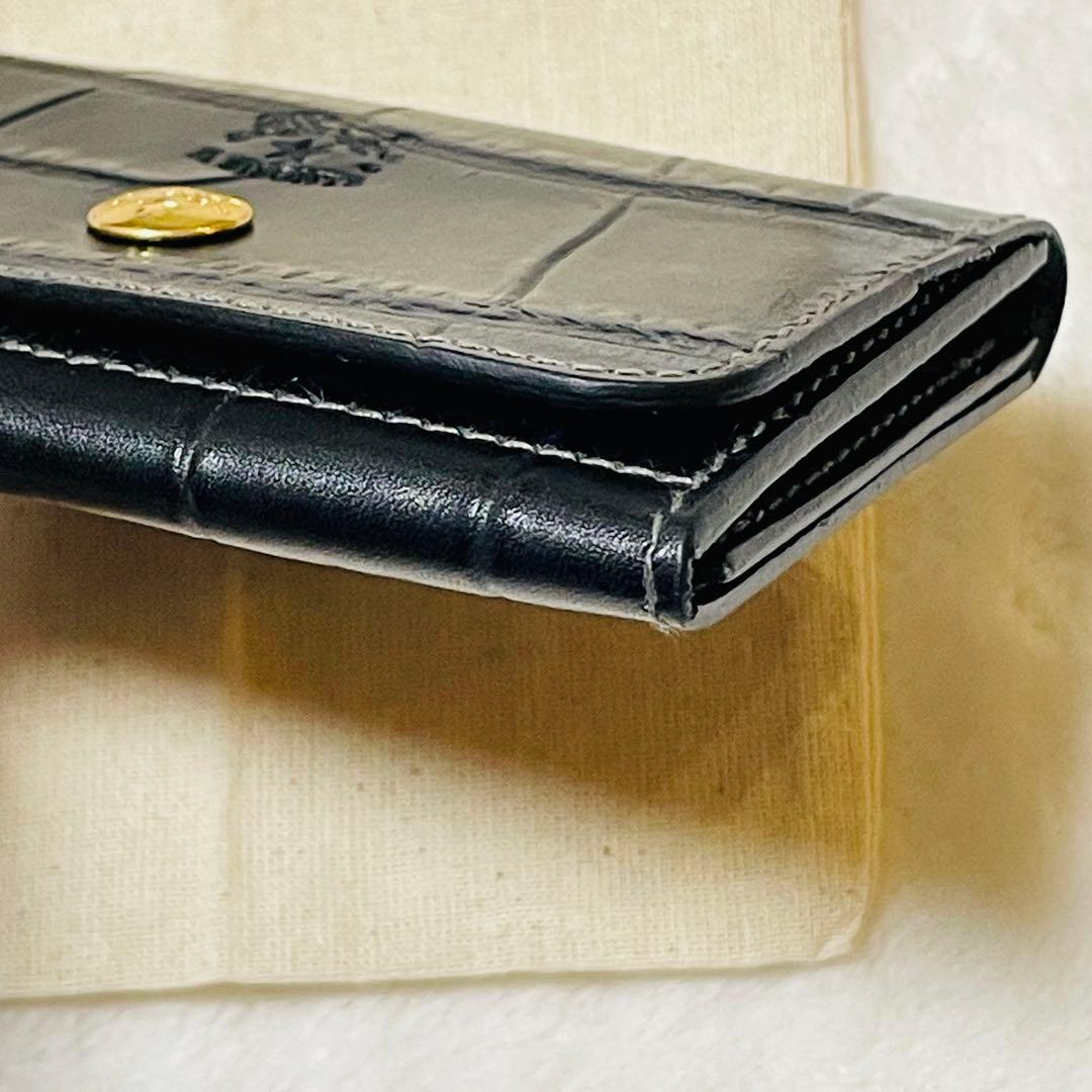 ✨新品✨ イルビゾンテ IL BISONTE 名刺入れ ロゴ型押し クロコ 黒