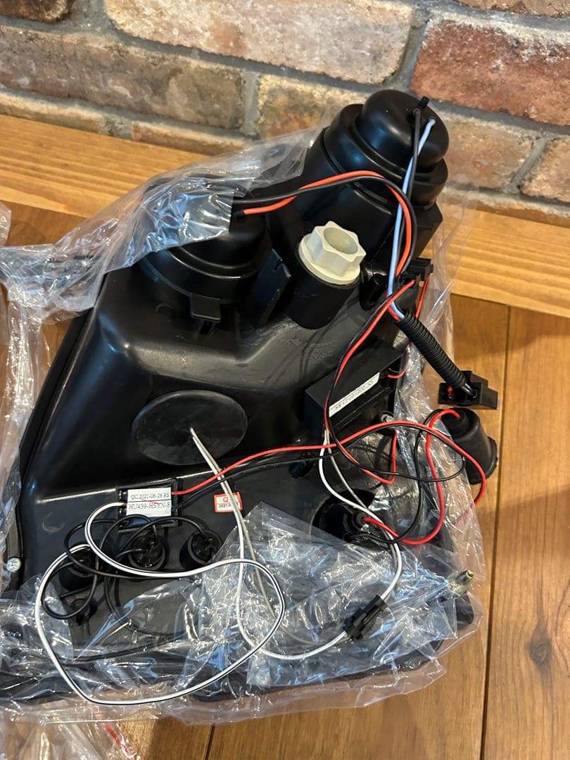 未使用　JUNYAN MH21S ワゴンR　ヘッドライト　左右セット