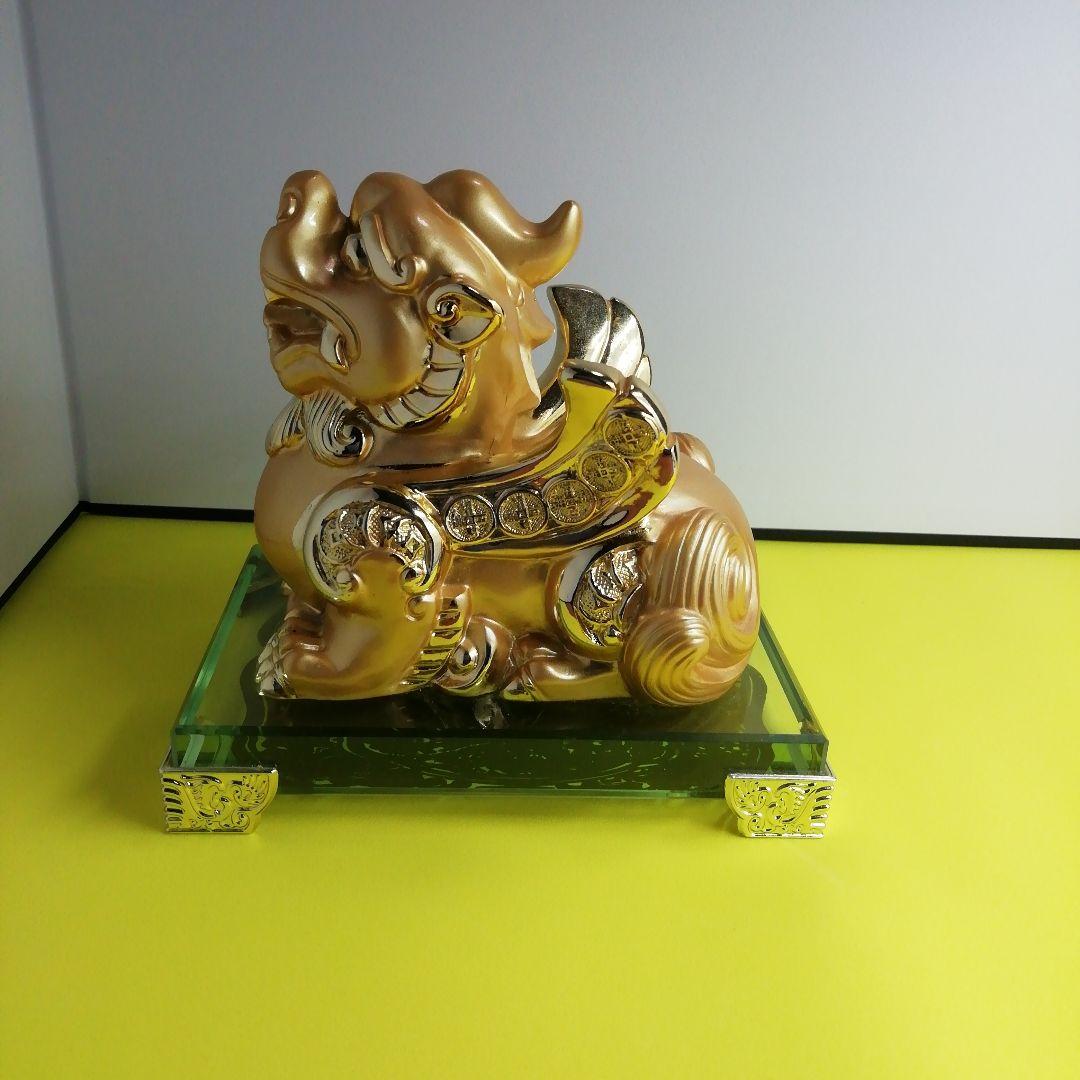 招財貔貅　風水　ヒキュウ置物