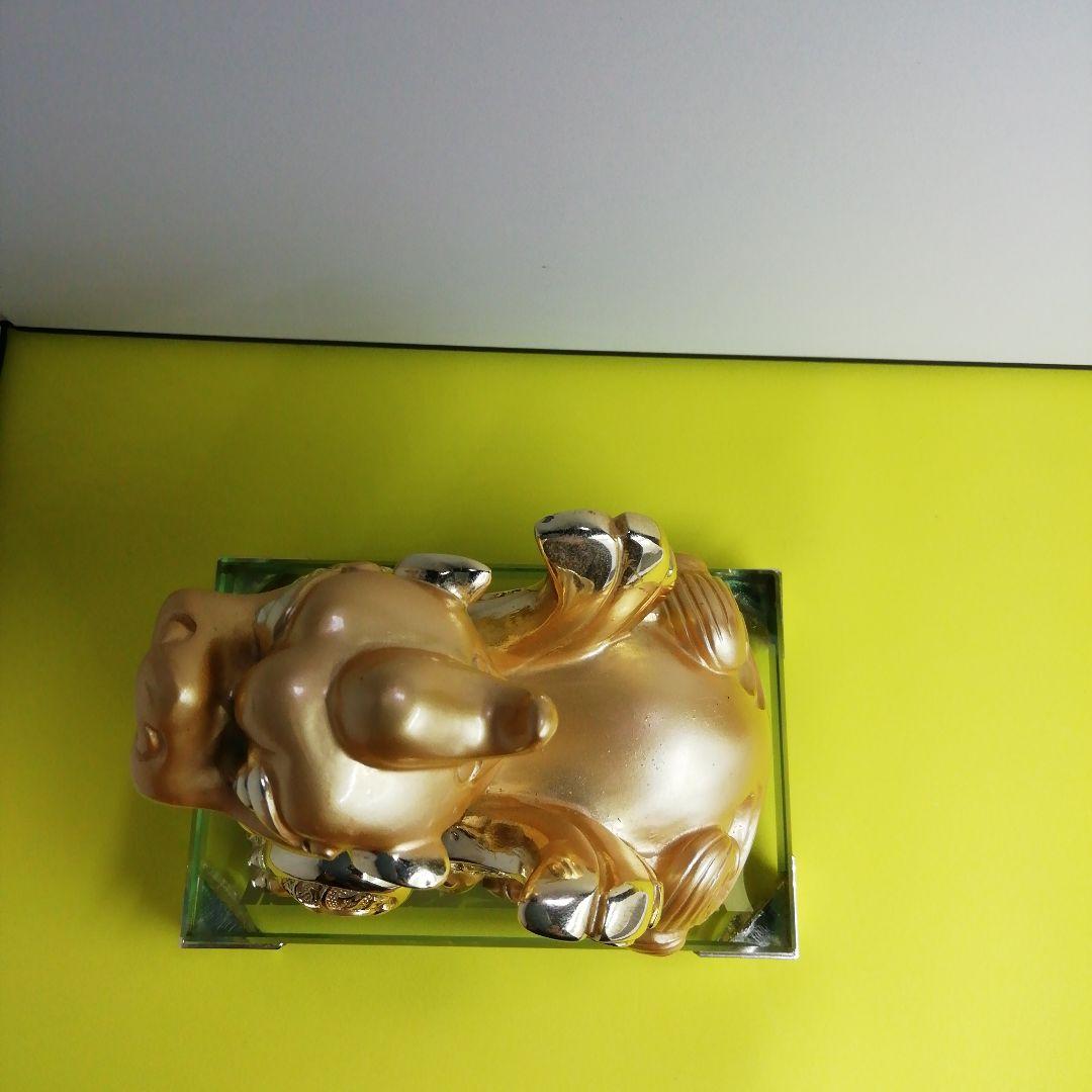 招財貔貅　風水　ヒキュウ置物