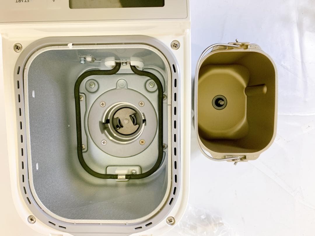 開封未使用 Panasonic ホームベーカリー SD-CB1