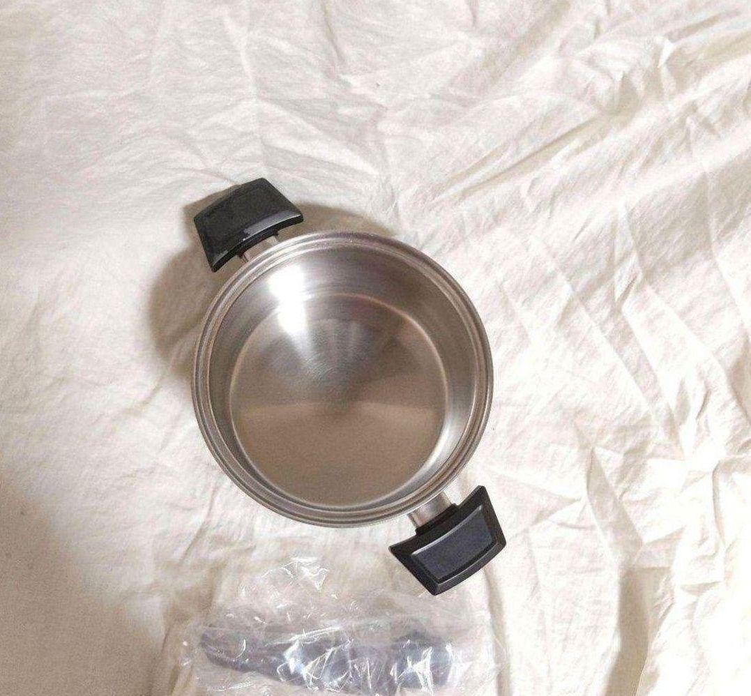 IH対応　ロイヤルクイーン 2QT　蓋付き　おまけ付き 管理67@