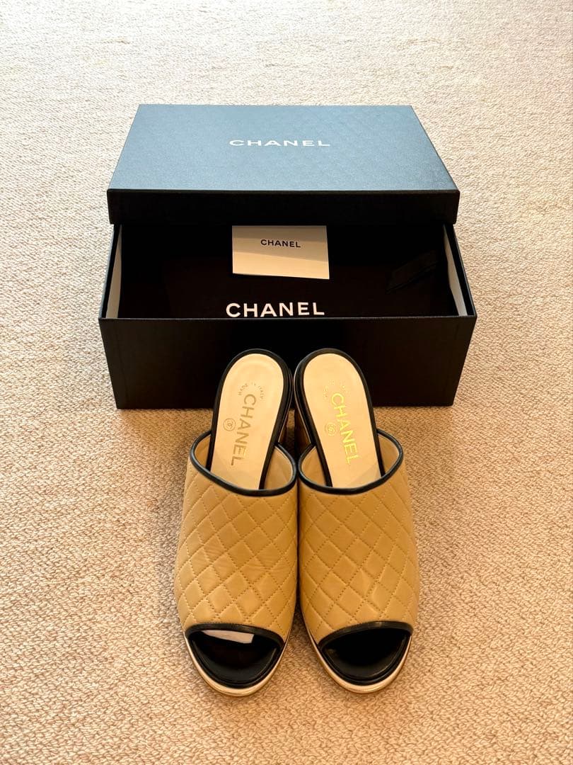 【新品未使用】CHANEL マトラッセ　オープントゥ　サンダル