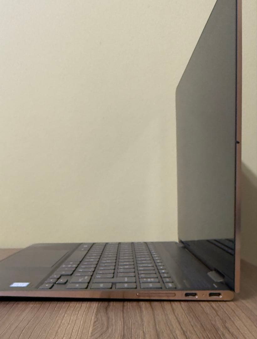 HP Spectre x360 13.3インチ ノートPC(タブレットも可)