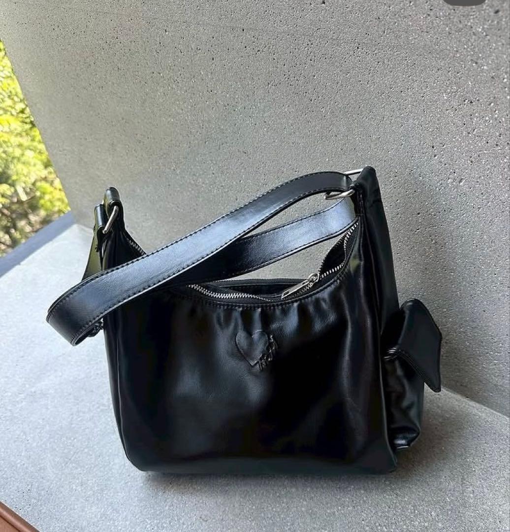 connie mini shoulderbag カオヨリナカミ