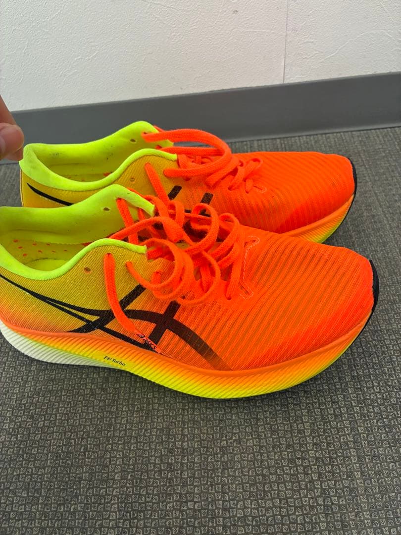 アシックス　SPEED SKY 25.5 初代カラー