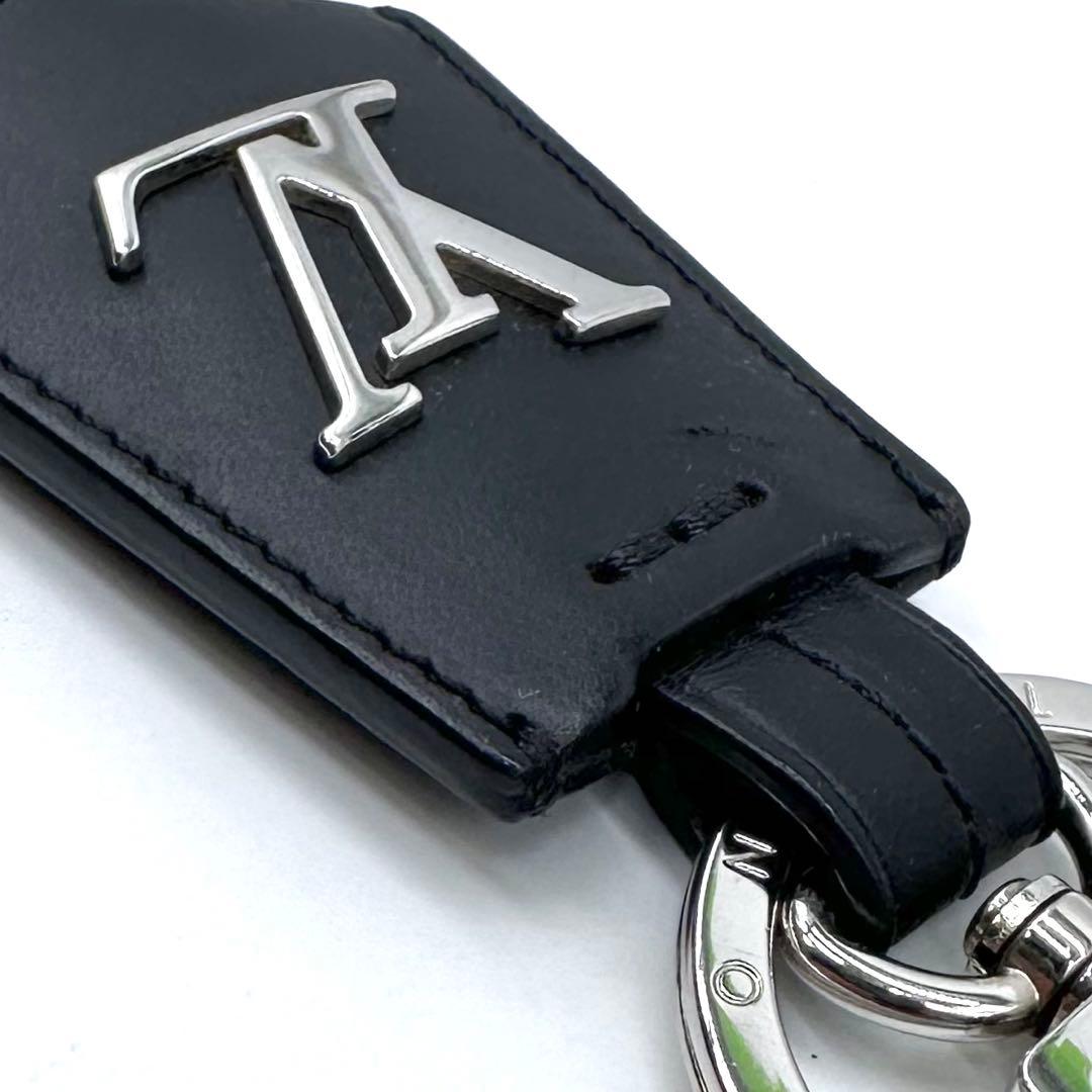 美品✨ルイヴィトン LV クロッシュ クレ キーホルダー M68020 ブラック