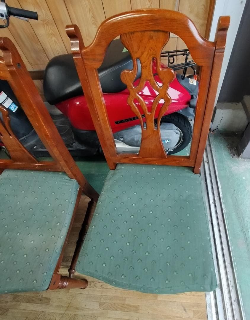 スイカ様　東京都送料込み　三越ブルージュ　イス①